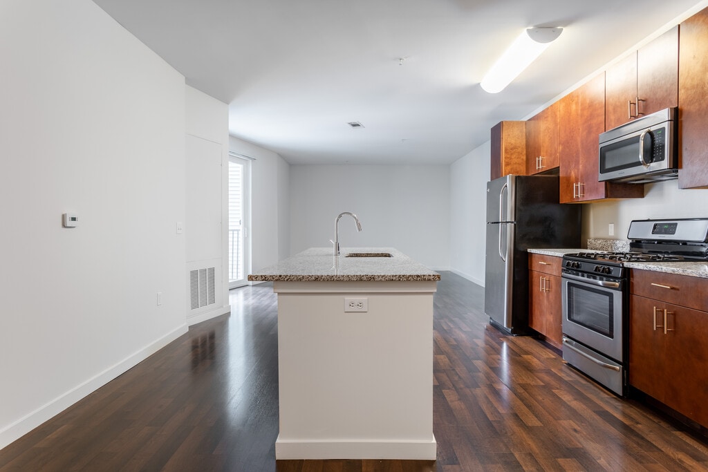 One Glover Norwalk, CT Apartments