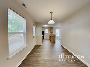 345 Hunslet Cir in Charlotte, NC - Building Photo - Building Photo