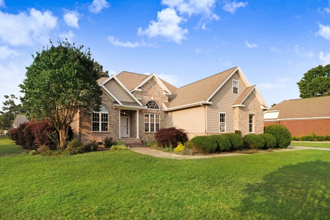 105 Red Field Pl in Goldsboro, NC - Building Photo - Building Photo