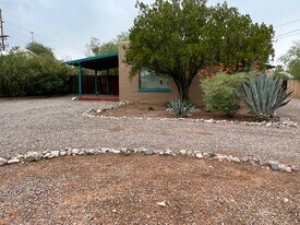 2809 N Cherry Ave in Tucson, AZ - Building Photo