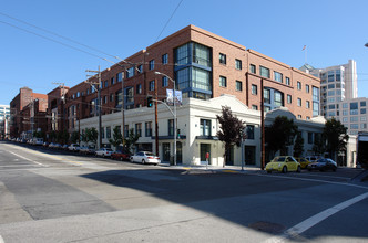 699 2nd St in San Francisco, CA - Building Photo - Building Photo