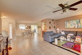 15711 Loch Maree Ln in Delray Beach, FL - Building Photo - Building Photo