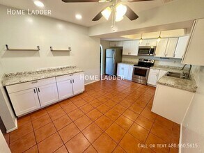 17445 N 16th Ln in Phoenix, AZ - Building Photo - Building Photo