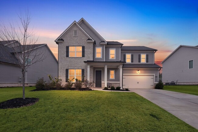 property at 3745 Crestland Ln