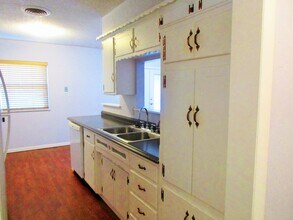 501 W Oklahoma Ave in Weatherford, OK - Building Photo - Building Photo