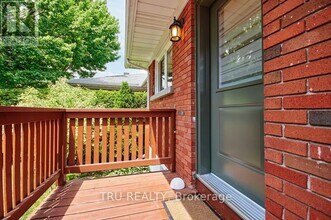 1342 Hanbury St in Ottawa, ON - Building Photo - Building Photo