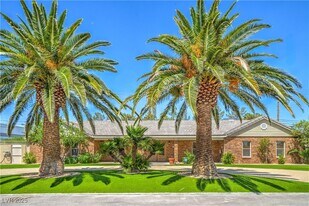 3480 W Mesa Verde Ln in Las Vegas, NV - Building Photo