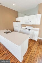 1222 Arch St in Philadelphia, PA - Foto de edificio - Building Photo