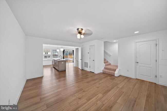 18 Needle Ct in Bunker Hill, WV - Building Photo - Building Photo