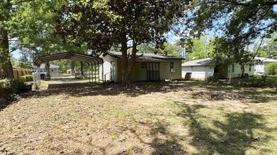 1135 Fern St in West Monroe, LA - Building Photo - Building Photo