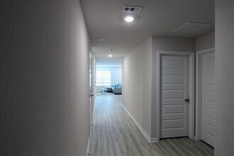 440 Scarborough St in Crestview, FL - Building Photo - Building Photo