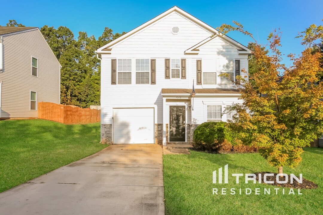 4572 Kellybrook Dr in Concord, NC - Building Photo