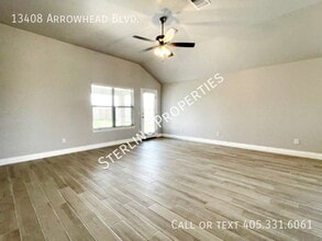13408 Arrowhead Blvd in Yukon, OK - Building Photo - Building Photo