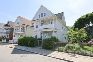 67 Willowwood St, Unit 2 in Boston, MA - Building Photo