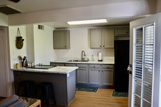 178 W Coolidge St, Unit 178 C in Phoenix, AZ - Foto de edificio - Building Photo