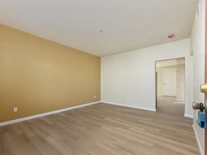 950 Campoy St, Unit Unit 103 in Santa Rosa, CA - Building Photo - Building Photo