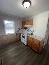 1300 2nd Ave SW in Austin, MN - Building Photo - Building Photo