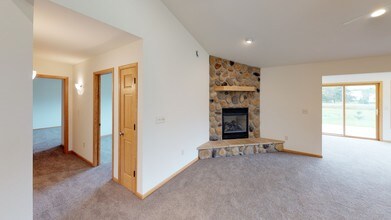 5680 W Arrowhead Rd, Unit 14201 in Hermantown, MN - Building Photo - Building Photo
