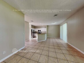 10621 SW 14th Ct in Davie, FL - Building Photo - Building Photo