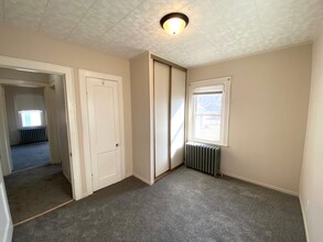 3118 N Finnell Ave in Peoria, IL - Building Photo - Building Photo