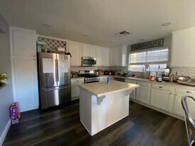 734 Thornford St in Las Vegas, NV - Building Photo