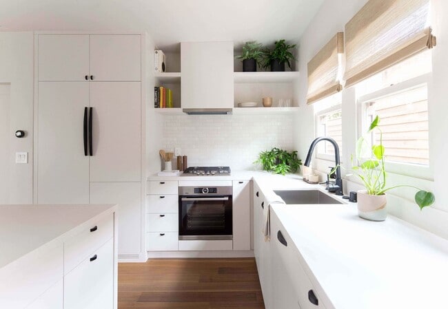 231 Beach St in Santa Monica, CA - Building Photo - Building Photo