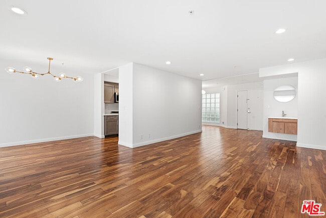 property at 1817 Selby Ave