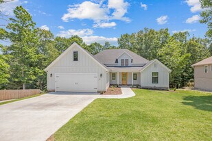 27 Duxford Cir in Bella Vista, AR - Building Photo