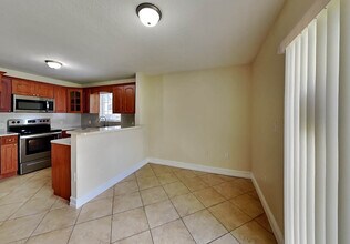 243 W Martin St in Apopka, FL - Building Photo - Building Photo