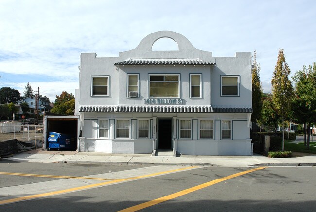 1414 Willow St in Martinez, CA - Foto de edificio - Building Photo