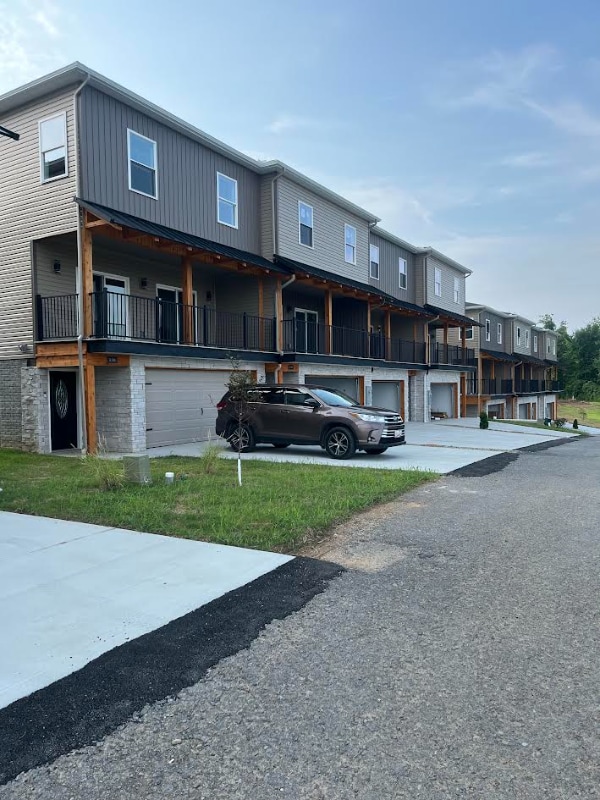 224 Horizon Vw Rd in Westover, WV - Building Photo - Building Photo