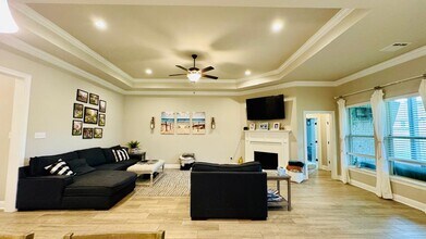 6947 Osprey Dr in Ocean Springs, MS - Building Photo - Building Photo