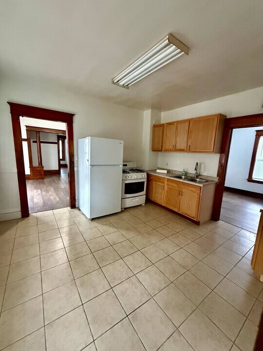 523 Case Ave, Unit 2 in St. Paul, MN - Foto de edificio