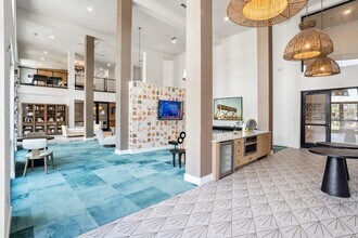 Linz Bayview in Clearwater, FL - Building Photo - Building Photo
