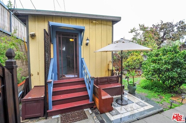 2315 2nd St in Santa Monica, CA - Building Photo - Building Photo