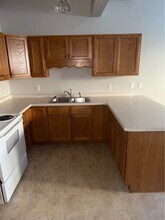 320 Washington St, Unit Apartment 2 in Wausau, WI - Building Photo - Building Photo