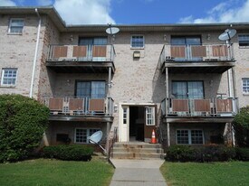 1401-1511 E Tremont St in Allentown, PA - Building Photo