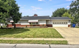 715 Joyful St in Columbus, OH - Building Photo