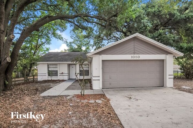 property at 1050 Walt Williams Rd
