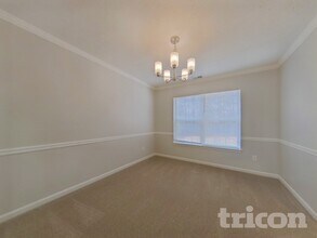 7258 Silverton Trail in Austell, GA - Foto de edificio - Building Photo