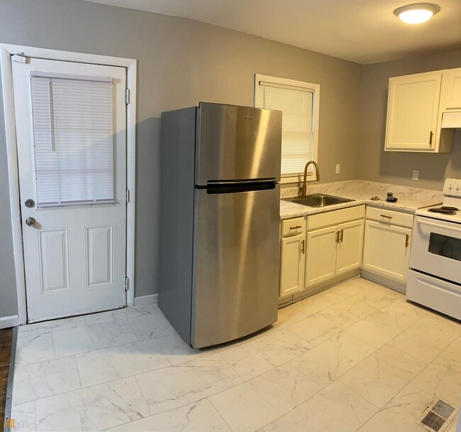 property at 3615 Adkins Rd NW