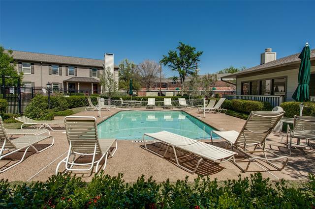 6451 Oriole Dr in Dallas, TX - Building Photo