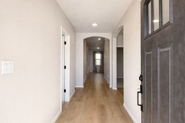 7314 W 25th Ave in Kennewick, WA - Building Photo - Building Photo