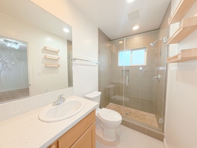 property at 442 Kelton Ave