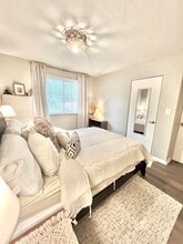 2386 Velma Ave in Columbus, OH - Foto de edificio - Building Photo