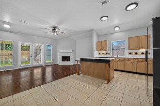 18407 Maple Mill Dr in Cypress, TX - Building Photo - Building Photo