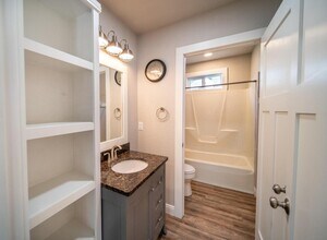 140 S Prince St, Unit 140 Lower in Whitewater, WI - Building Photo - Building Photo