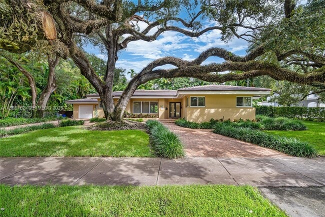 property at 1039 Hardee Rd