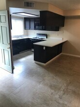 817 Quail Ln in Bakersfield, CA - Building Photo - Building Photo