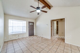 5602 Ivanhoe St in San Antonio, TX - Building Photo - Building Photo